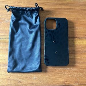 Black cheetah print Loopy Case. iPhone 12 6.1 inch.